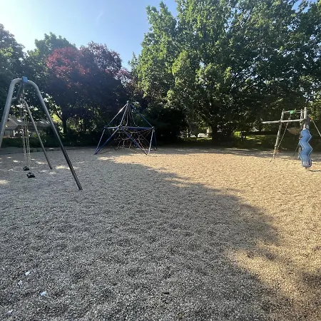 Am Iltispark Habitación en casa particular *